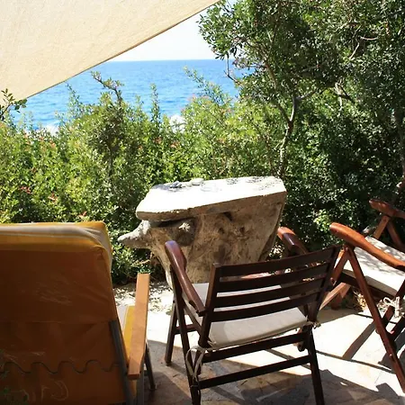 Hoppala Bed & Breakfast 3*